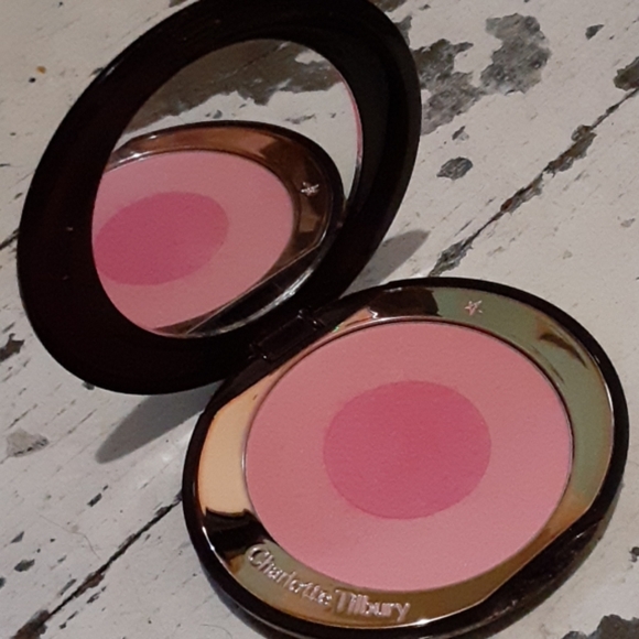 Charlotte Tilbury Blushers! - Picture 2 of 6